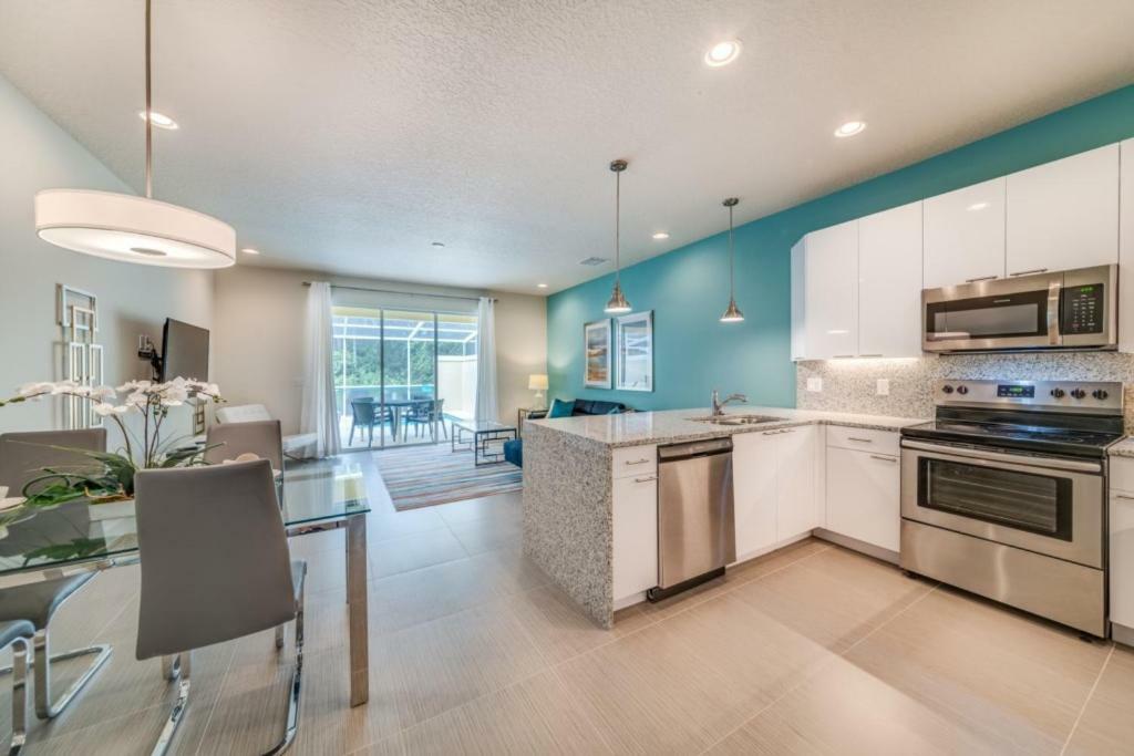 Pleasant Villa With Private Pool Near Disney Four Corners Bagian luar foto